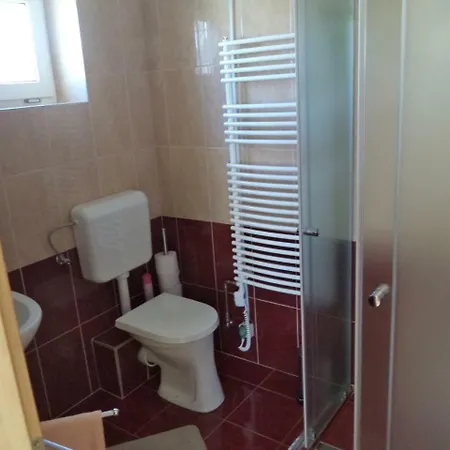 公寓 Hullay Apartman Balatongyörök