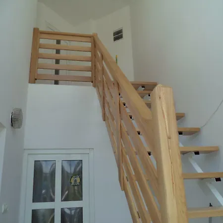 Hullay Apartman